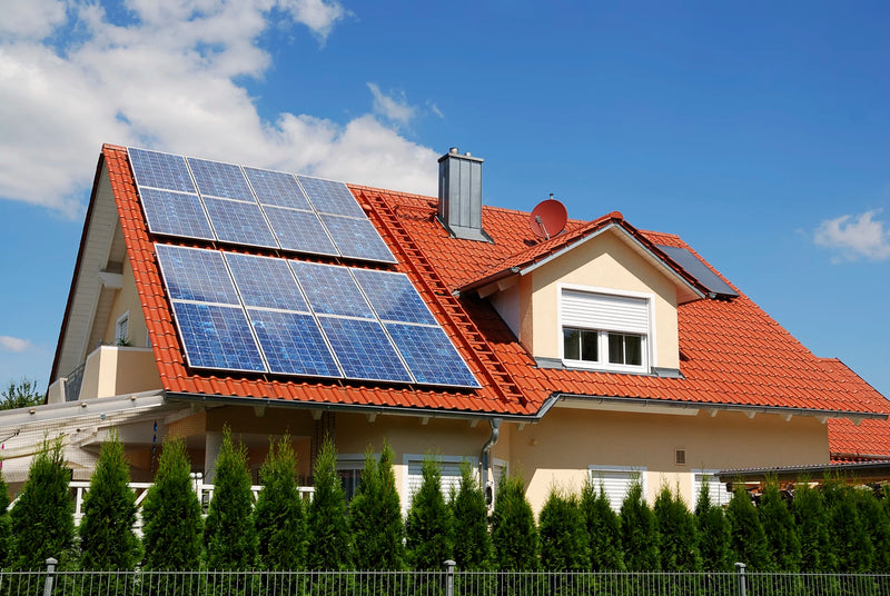 Advantages and Disadvantages of Using Solar Panels