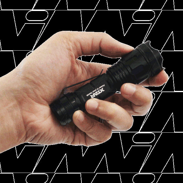 LED Flashlight 550 lumen adjustable beam